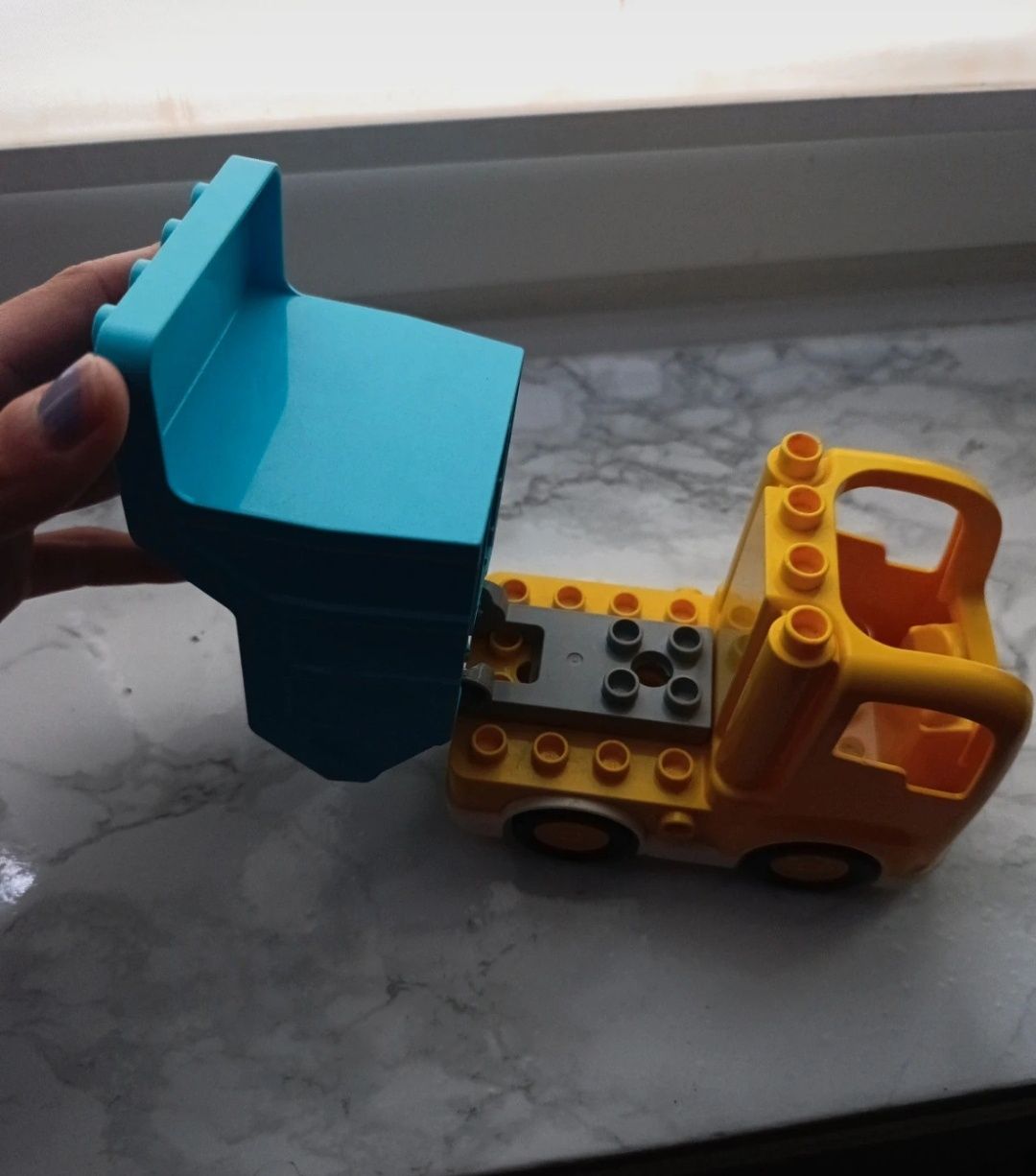Samochód lego Duplo