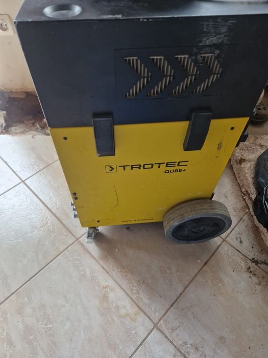 Osuszacz podposadzkowy Trotec Qube+ oraz Allegra SKV S2 KT200