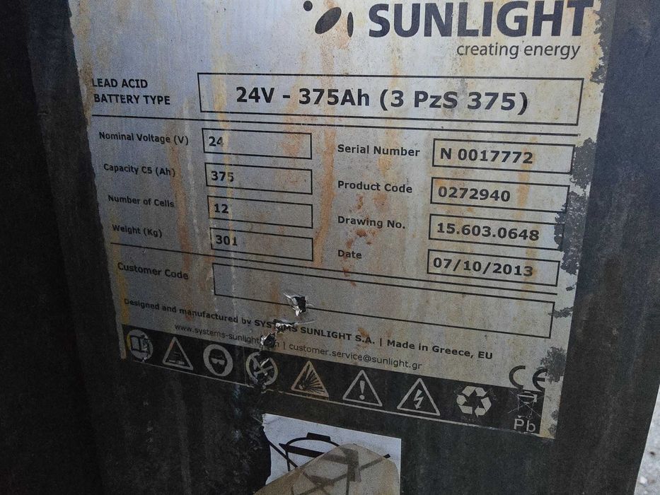 Wózek elektryczny paletowy