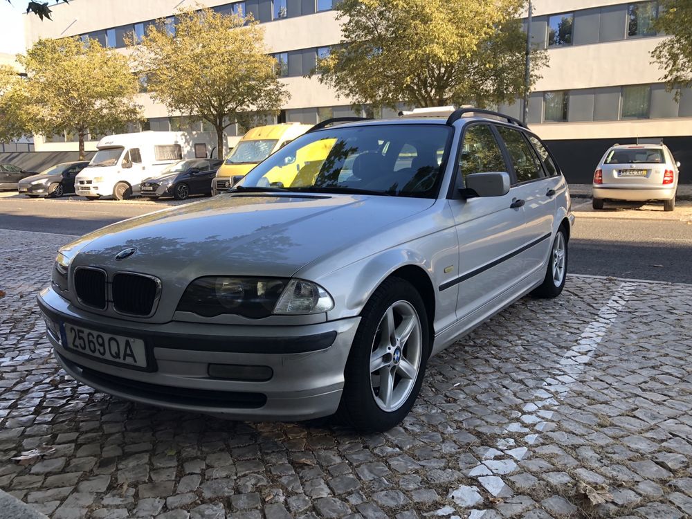 BMW 320d Touring 136CV