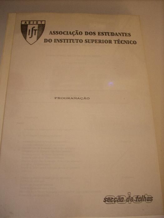 4 Manuais técnicos de Informática do Instituto Superior Técnico