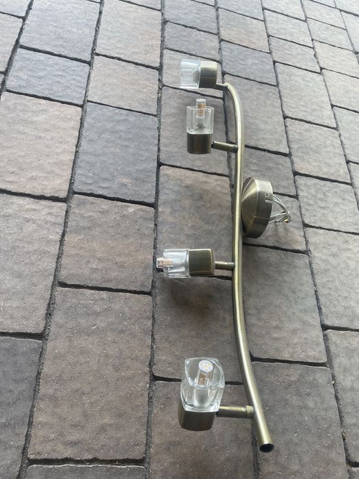 Sufitowy żyrandol, lampa