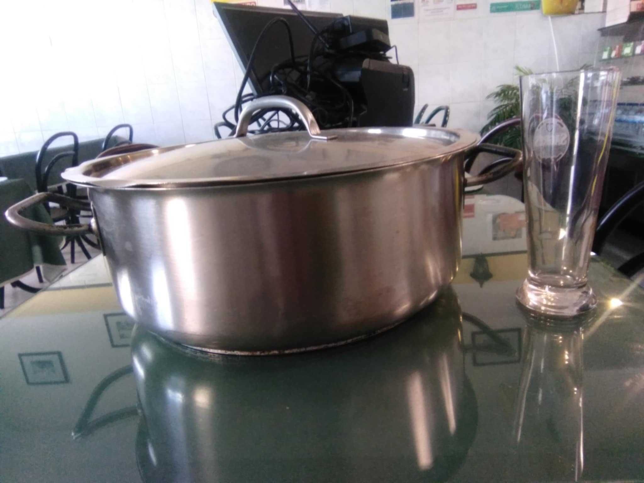 Conjunto de panelas industriais em inox maciço