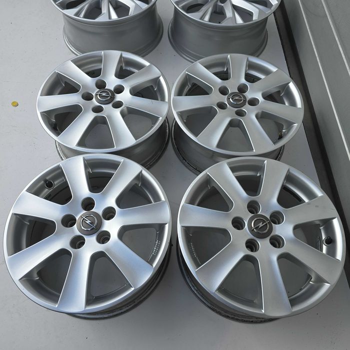 Alufelgi OPEL ASTRA III ZAFIRA A MERIVA VECTRA 5x110 16'' ET40 7.0 4sz