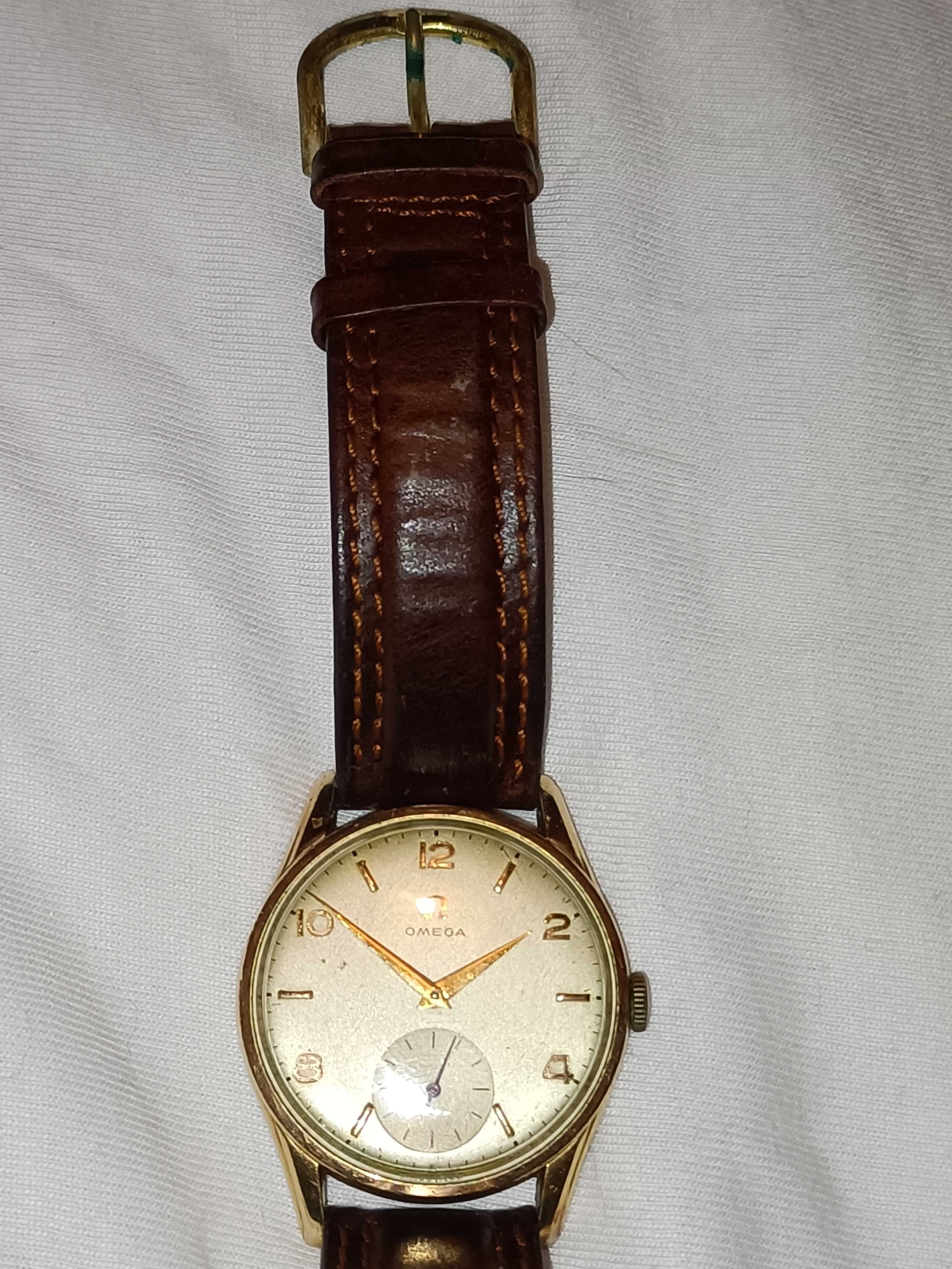 Relógio Omega dos anos 50 banhado a ouro