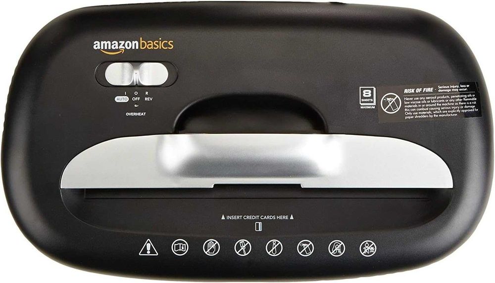 Amazon Basics Niszczarka do dokumentów do 7 – 8 arkuszy