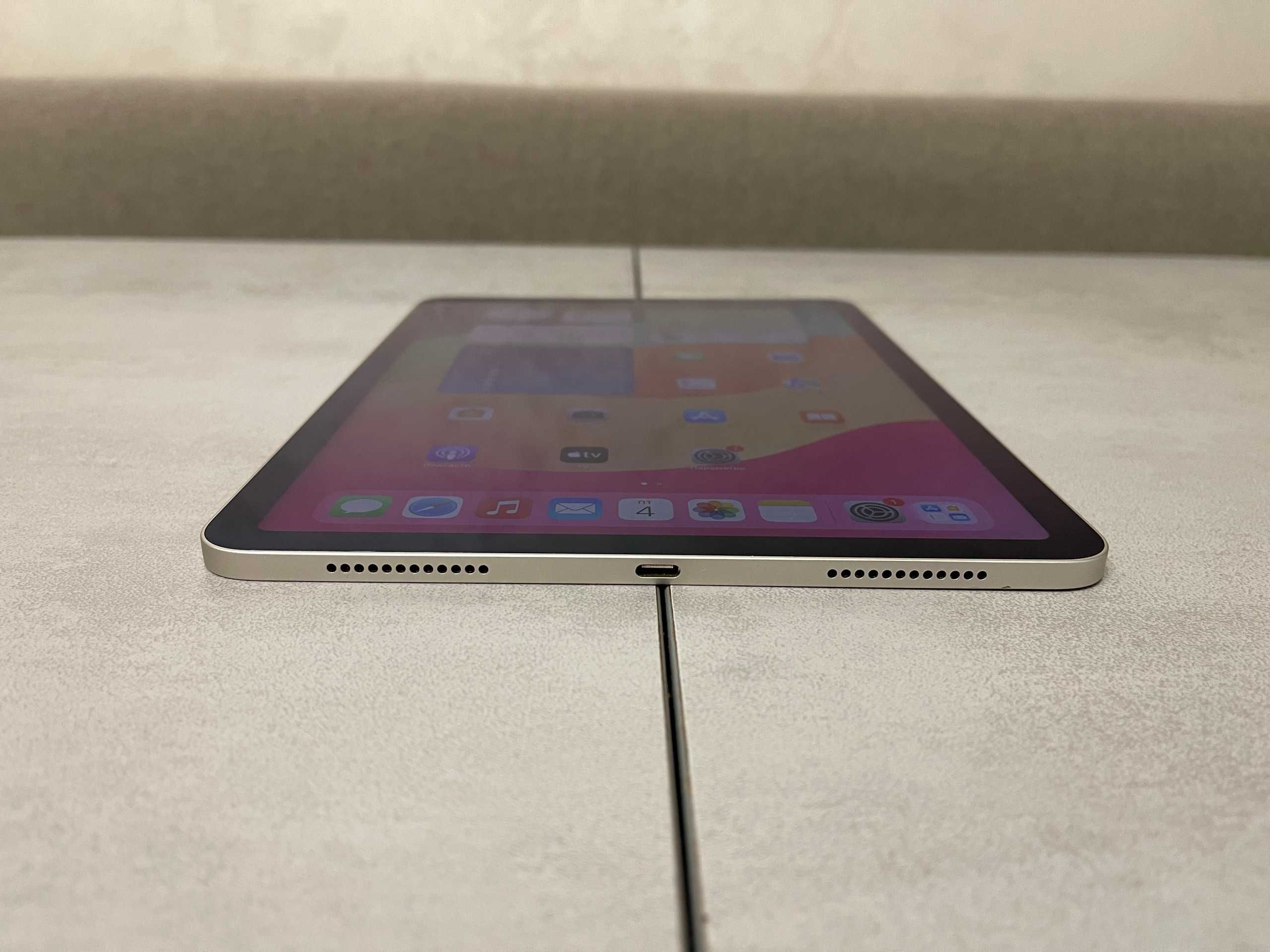 Планшет Apple iPad Air A2588 MM9P3LL/A, 10.9", Apple M1, 8GB, 256GB