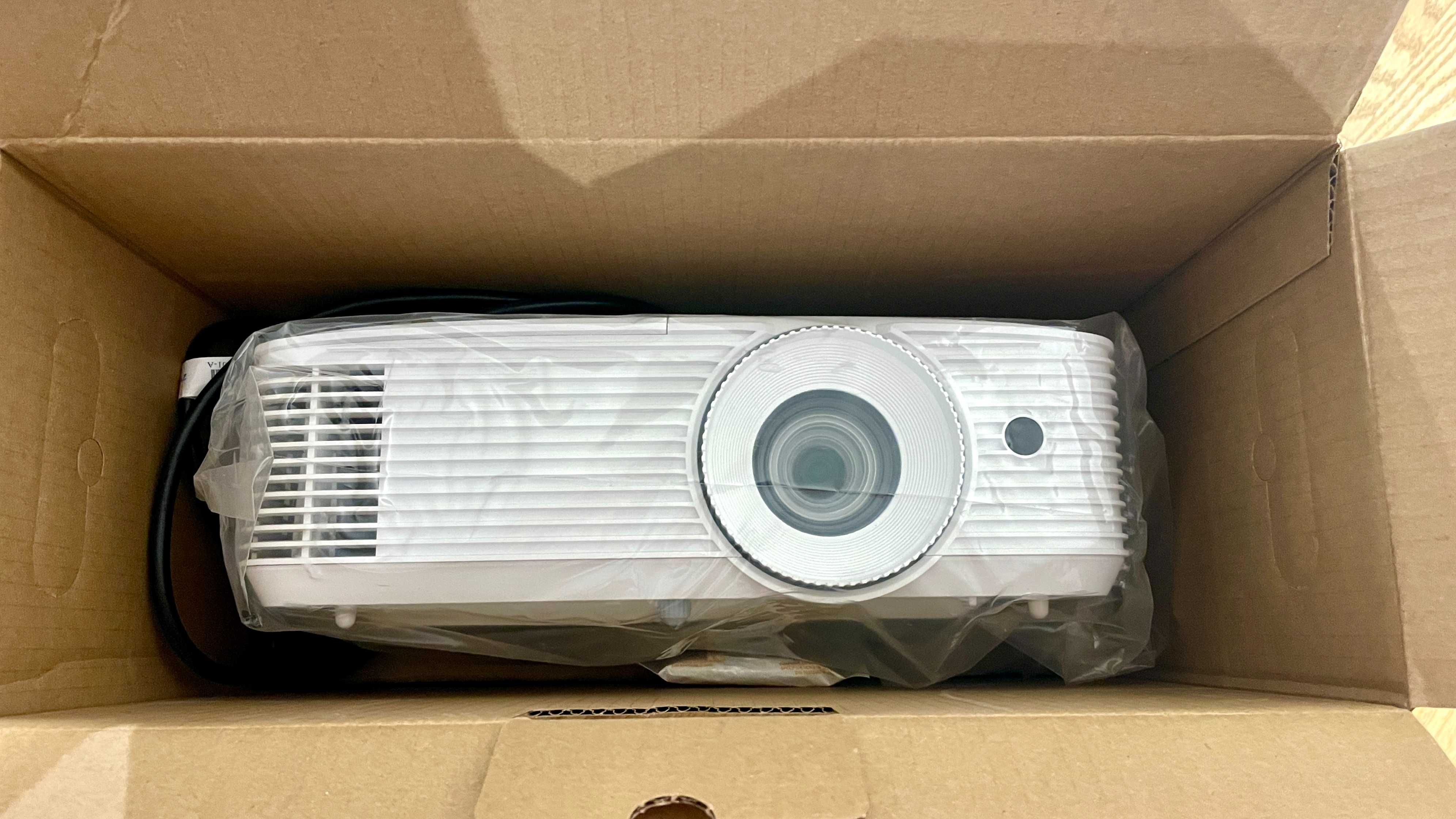 Optoma HD29HLV + Ekran 100''