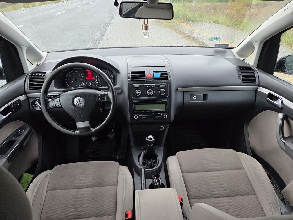 VW Touran 1 9 TDI Zadbany 7 osobowy