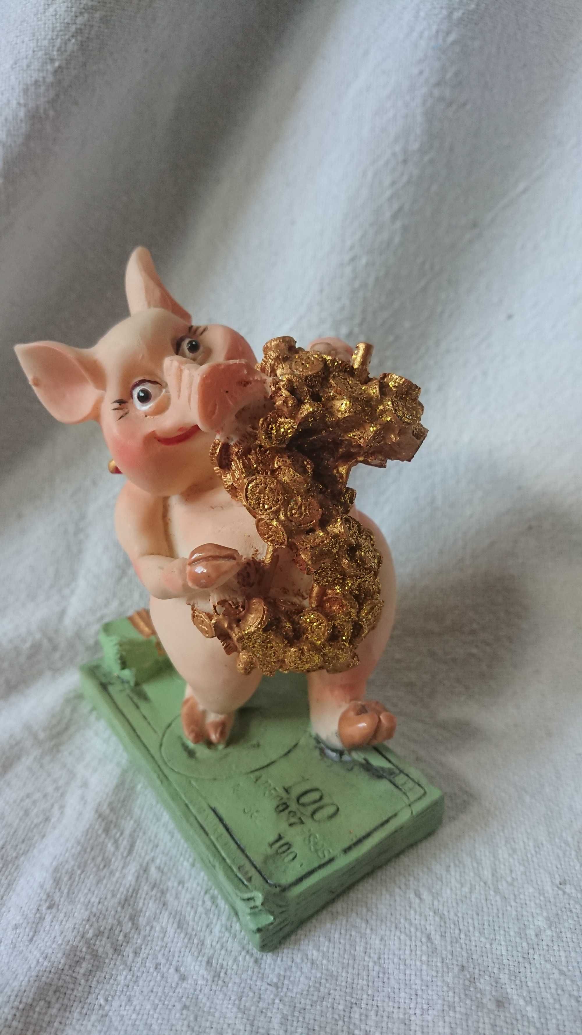 Сувенір талісман свиня гроші долар статуетка