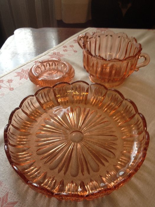 łososiowe krysztłowe szkło -, popielniczka prl