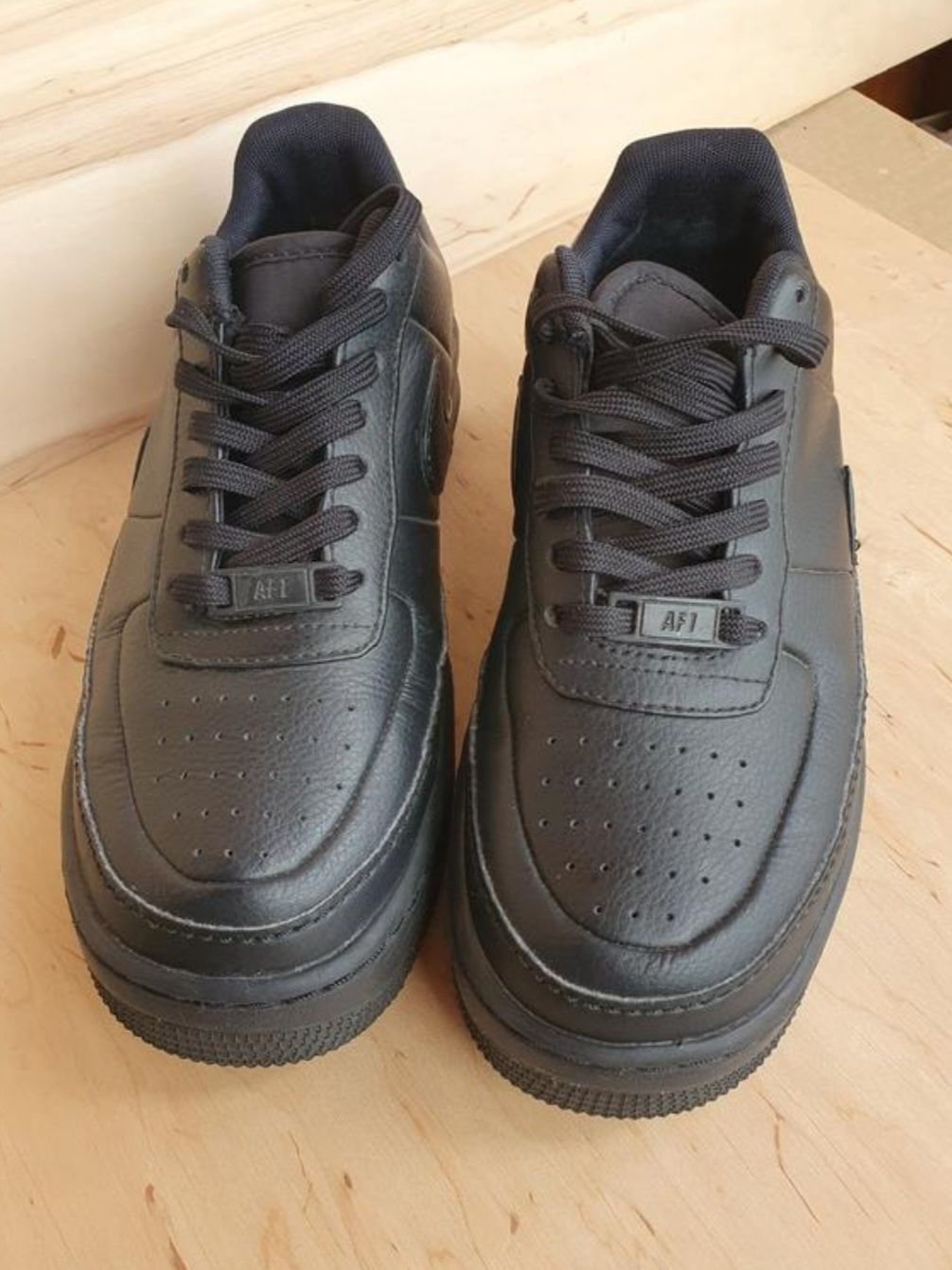 Кросівки nike air force 1 af1 jester xx "triple black" розмір 37,5