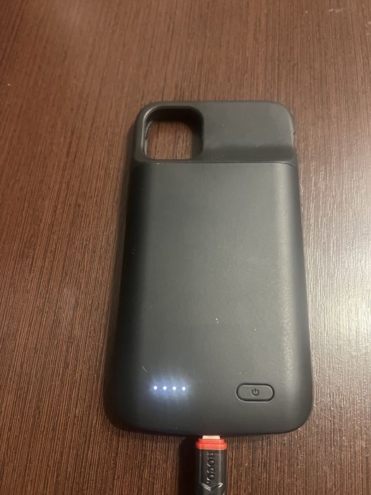 Чехол зарядное .Iphone 11.