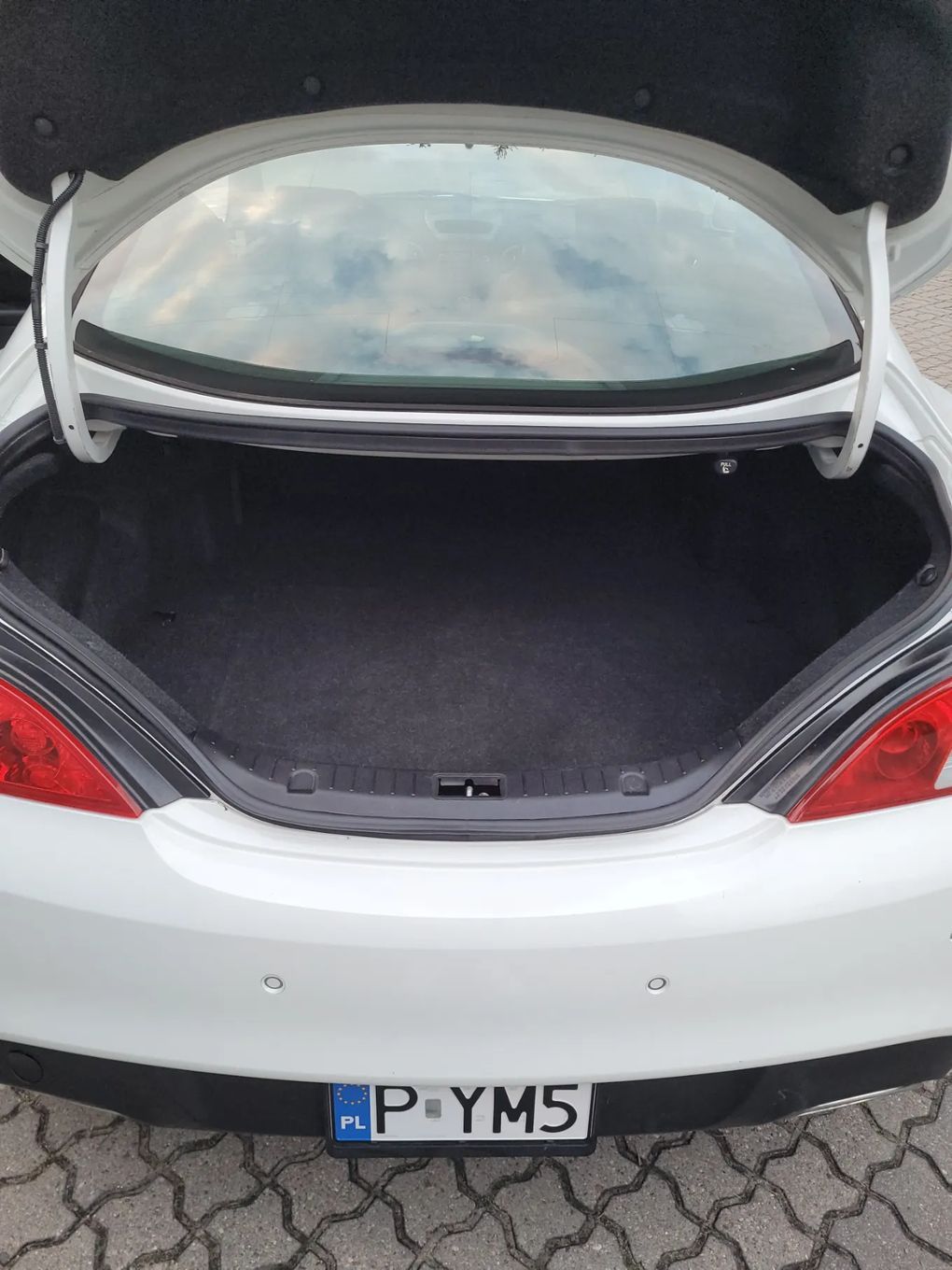 Hyundai Genesis Coupe Hyundai Genesis Coupe | 3.8 V6 | Automat