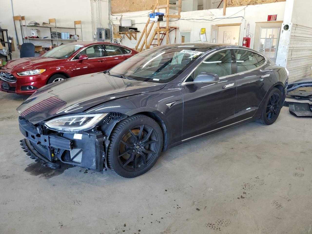 Tesla Model S 2018 75D