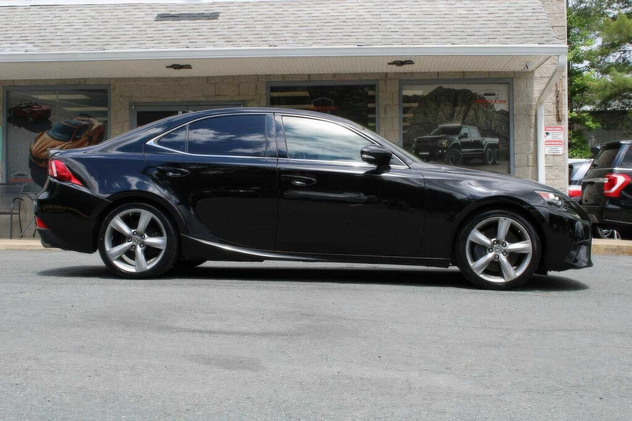 2015 Lexus IS 350 Sedan
