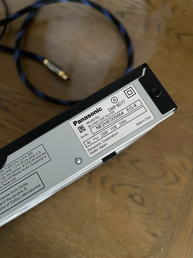 Odtwarzacz blu ray dvd panasonic DMP BD77