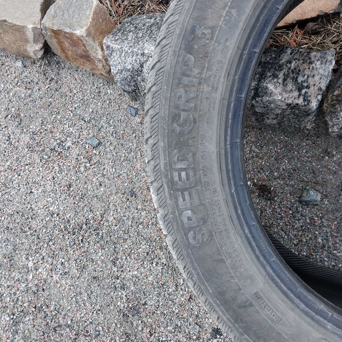 Резина автомобільна