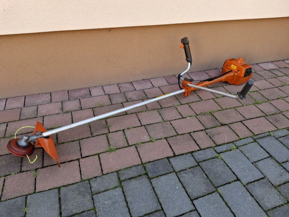 Kosa spalinowa Husqvarna 225R 225 R super stan