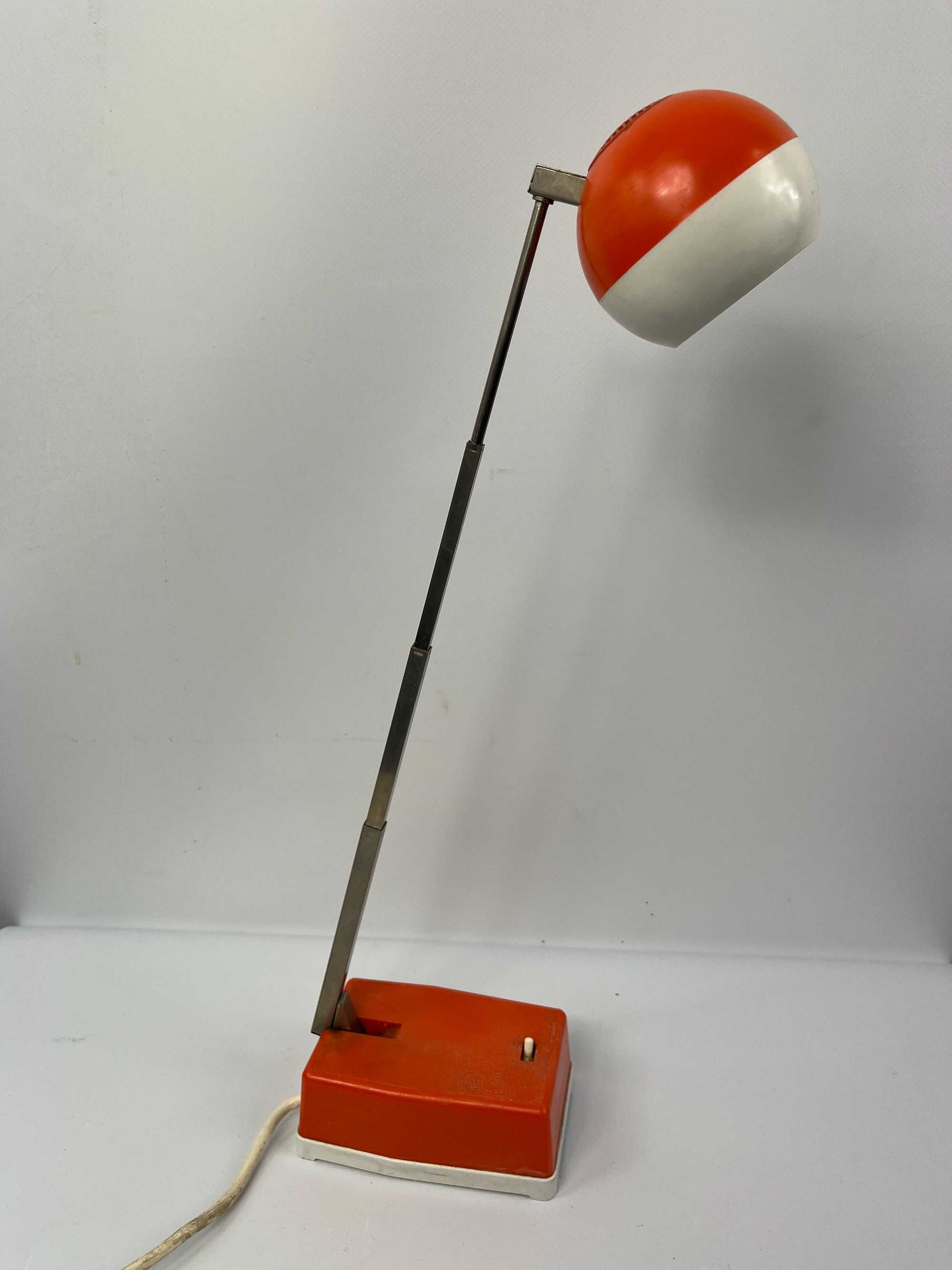 Lampa designerska kompaktowa lata 70-te proj. Birne model Ba15s