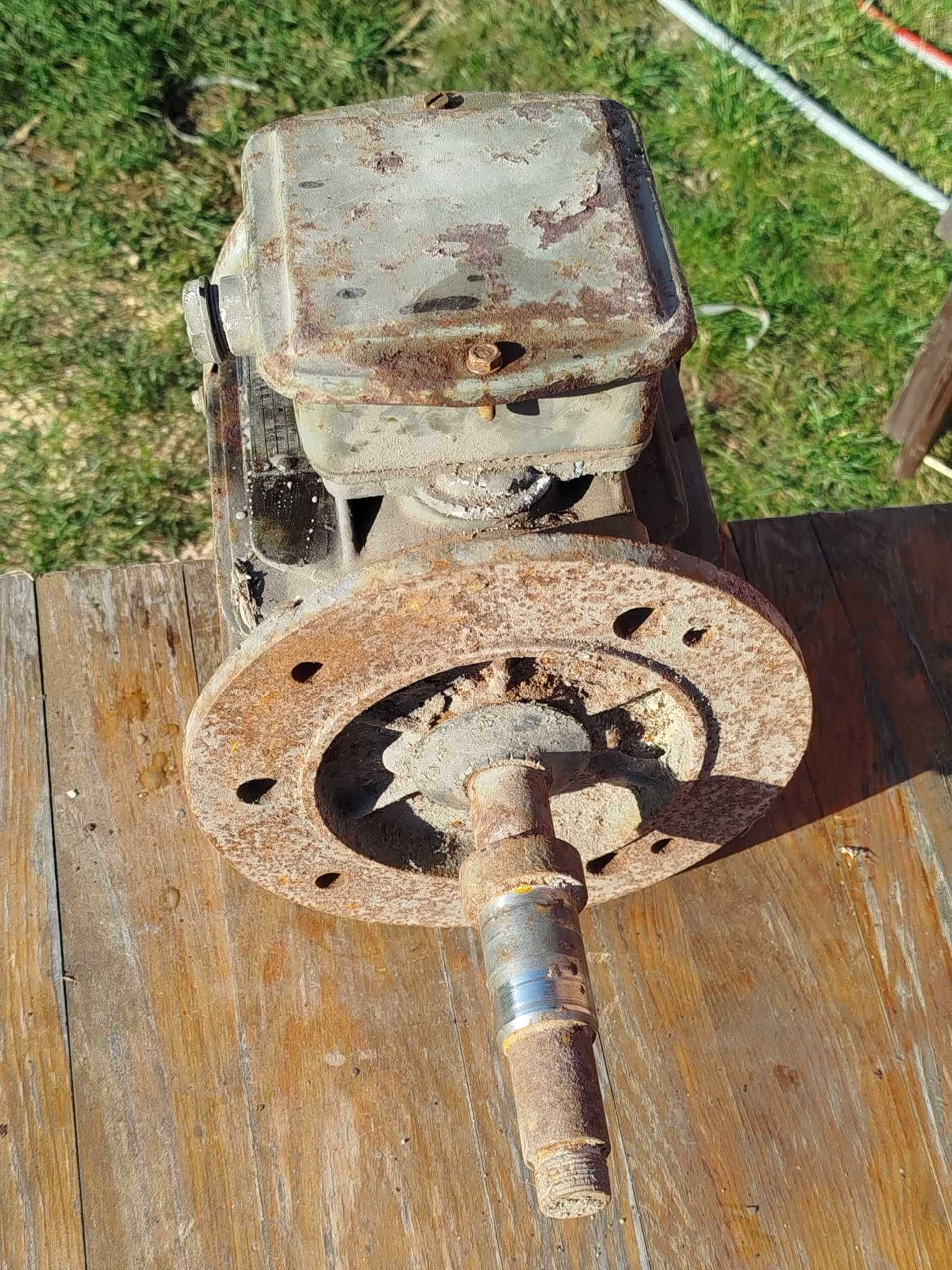 SILNIK ELEKTRYCZNY pompa szambo TAMEL 1.1 KW  380 V  1415 L/min
