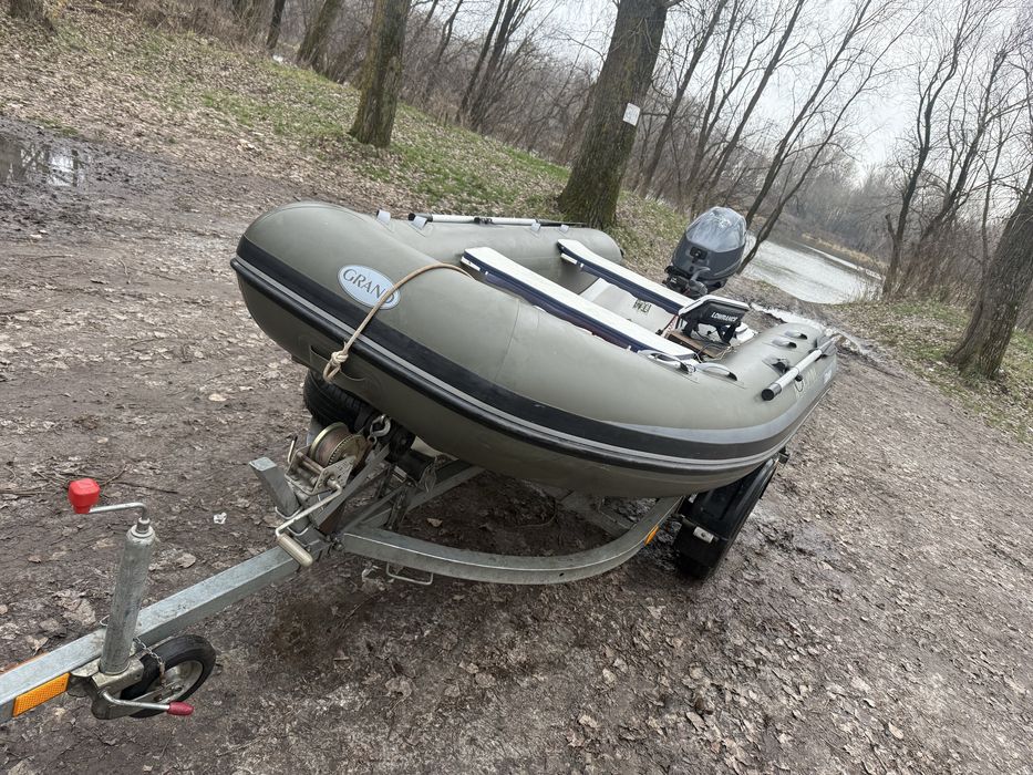 Продам лодку с мотором и эхолотом