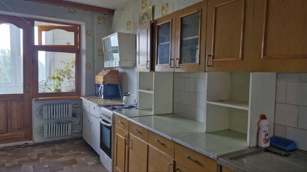 Продам 3х комнатную квартиру Заболотного/ Обл. Больница