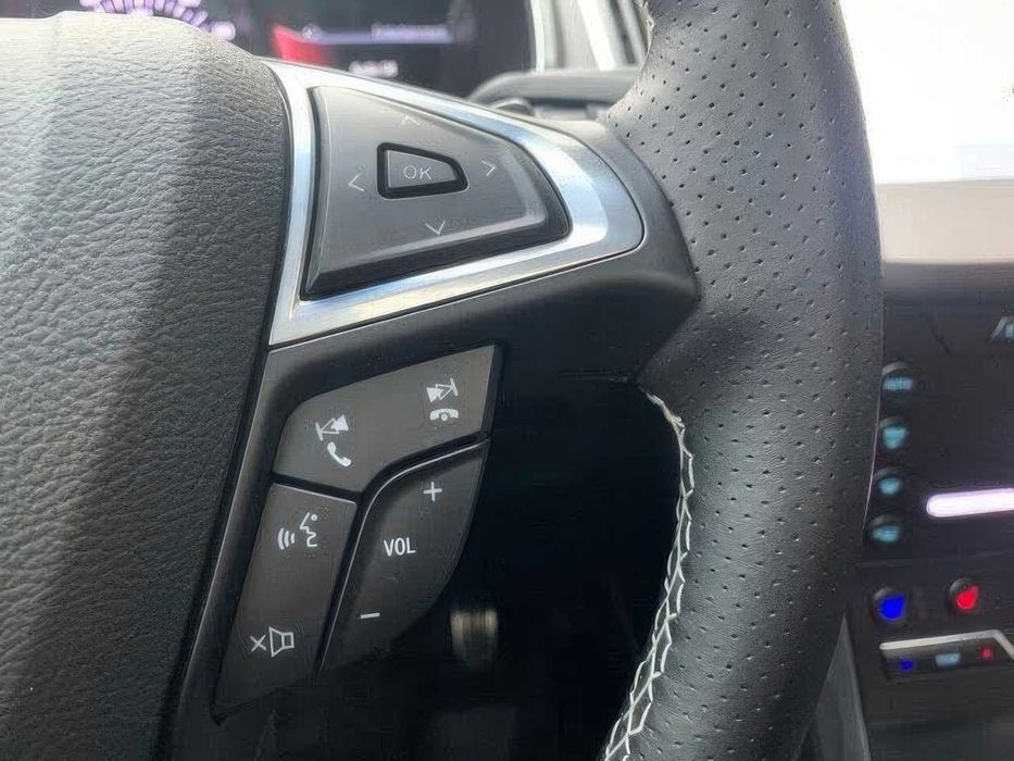 Ford Edge ST      2020