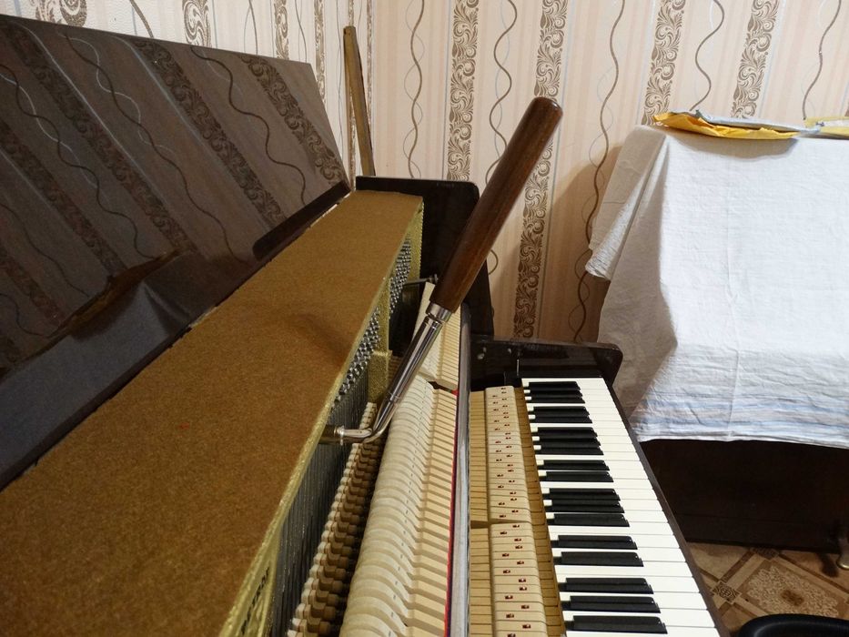 Настройка пианино рояля фортепиано