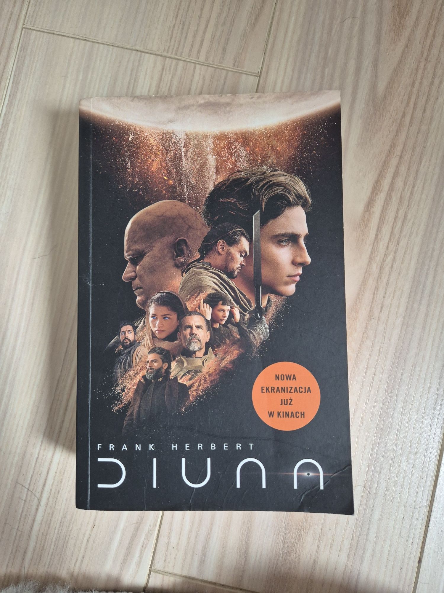 "Diuna" Frank Herbert