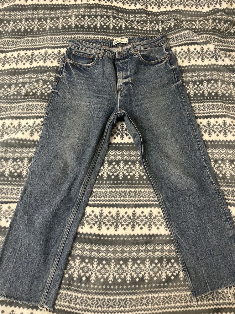 Одяг: джинси Zara