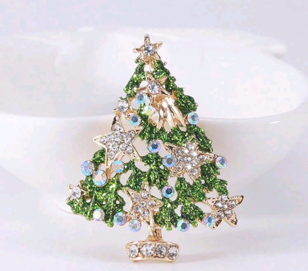 Broszka świąteczna renifer z kryształkami