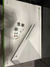 Sprzedam Xbox one s 1 TB