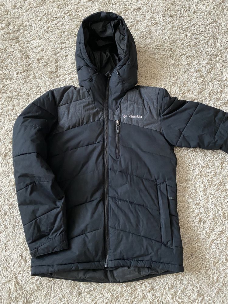 Продам курточку Columbia