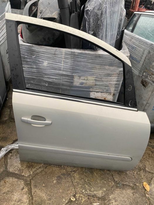 Opel Zafira B z167 Kompletne drzwi przednie prawe EUR