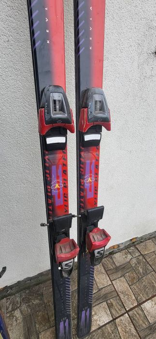 Продам лижі dynastar