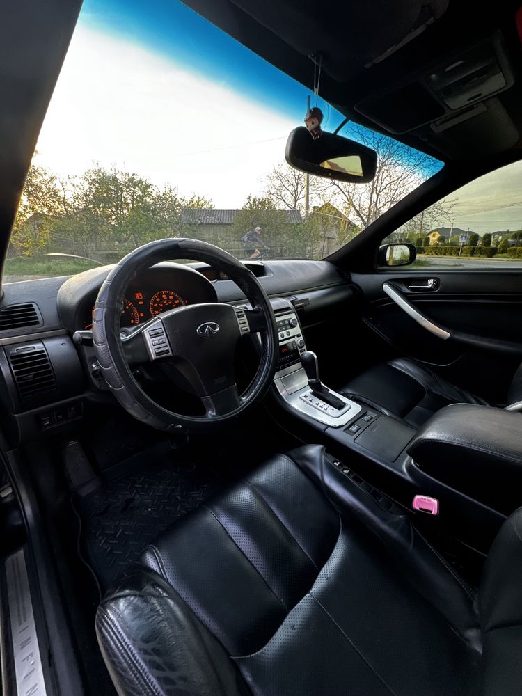 Infinity G35 AWD