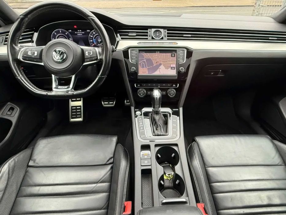 Volkswagen Passat R-line 4Motion Pano      2016