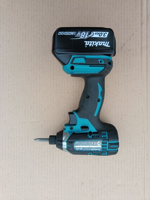 Zakrętarka Makita DTD152 wkrętarka udarowa 18V bateria ładowarka