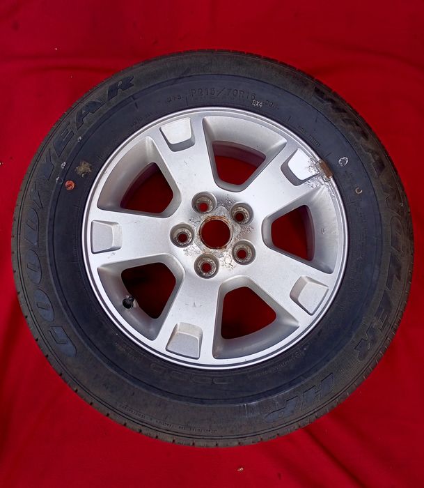 Колесо R 16 на Ford Maverick б/у