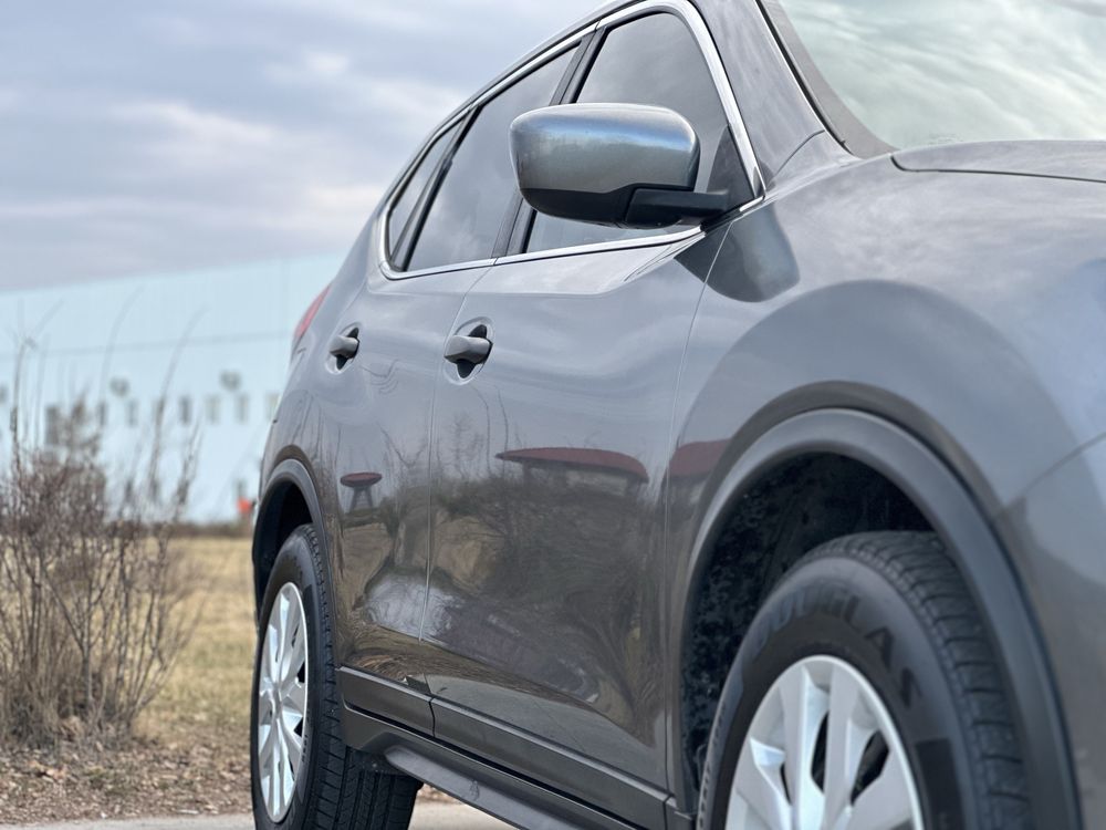 Nissan Rogue Свіжопригнаний не битий не фарбований !