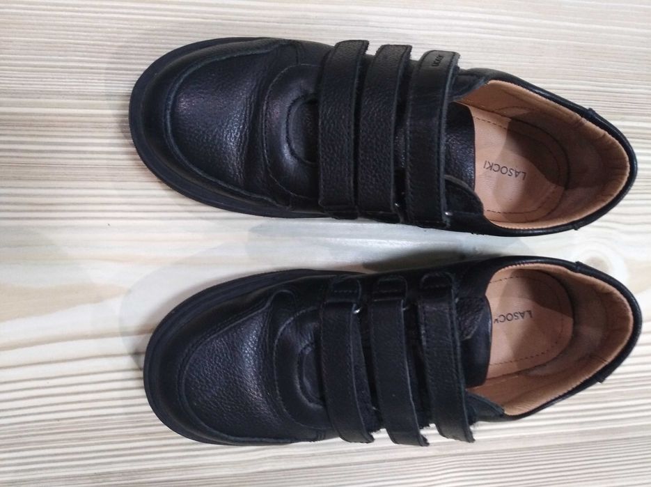 buty skórzane Lasocki Young, stan bardzo dobry, r. 32 cm, 60 zł