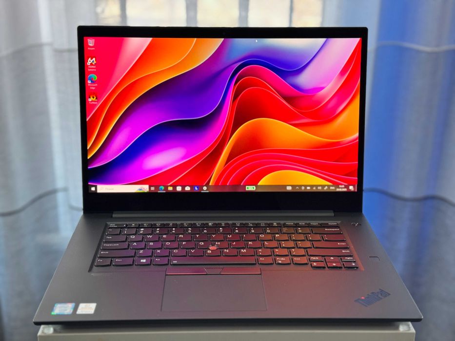 Ноутбук Lenovo ThinkPad P1 | Xeon W-10855M T2000 | 16/512 | 4K OLED