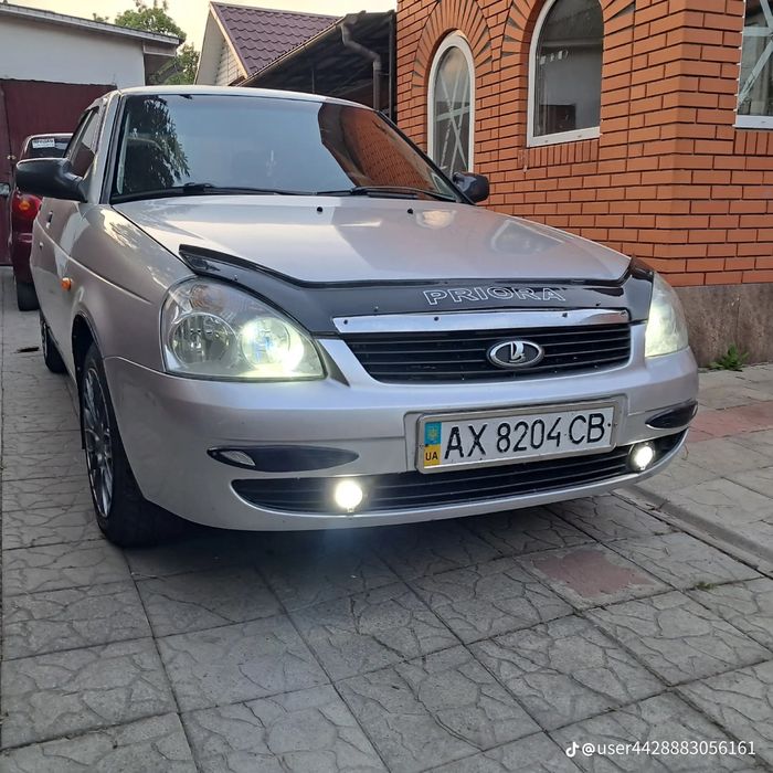 Продам приору хорошому стані