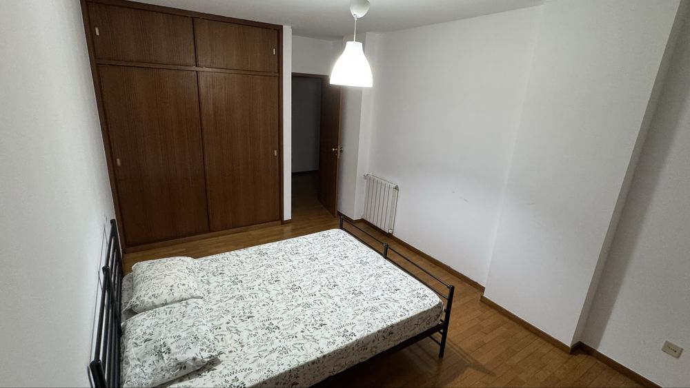 Quarto na MAIA, disponibilidade imediata