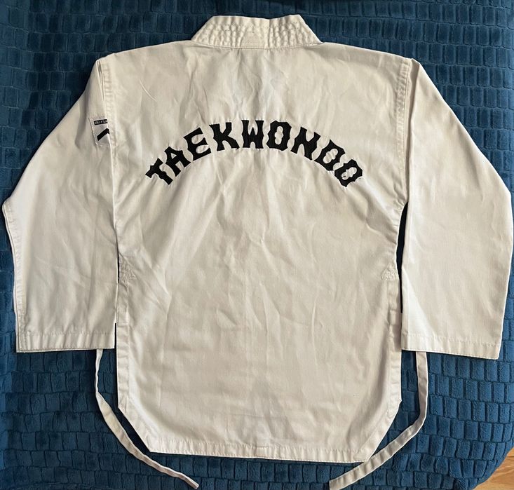 Dobok r 128-134 taekwondo