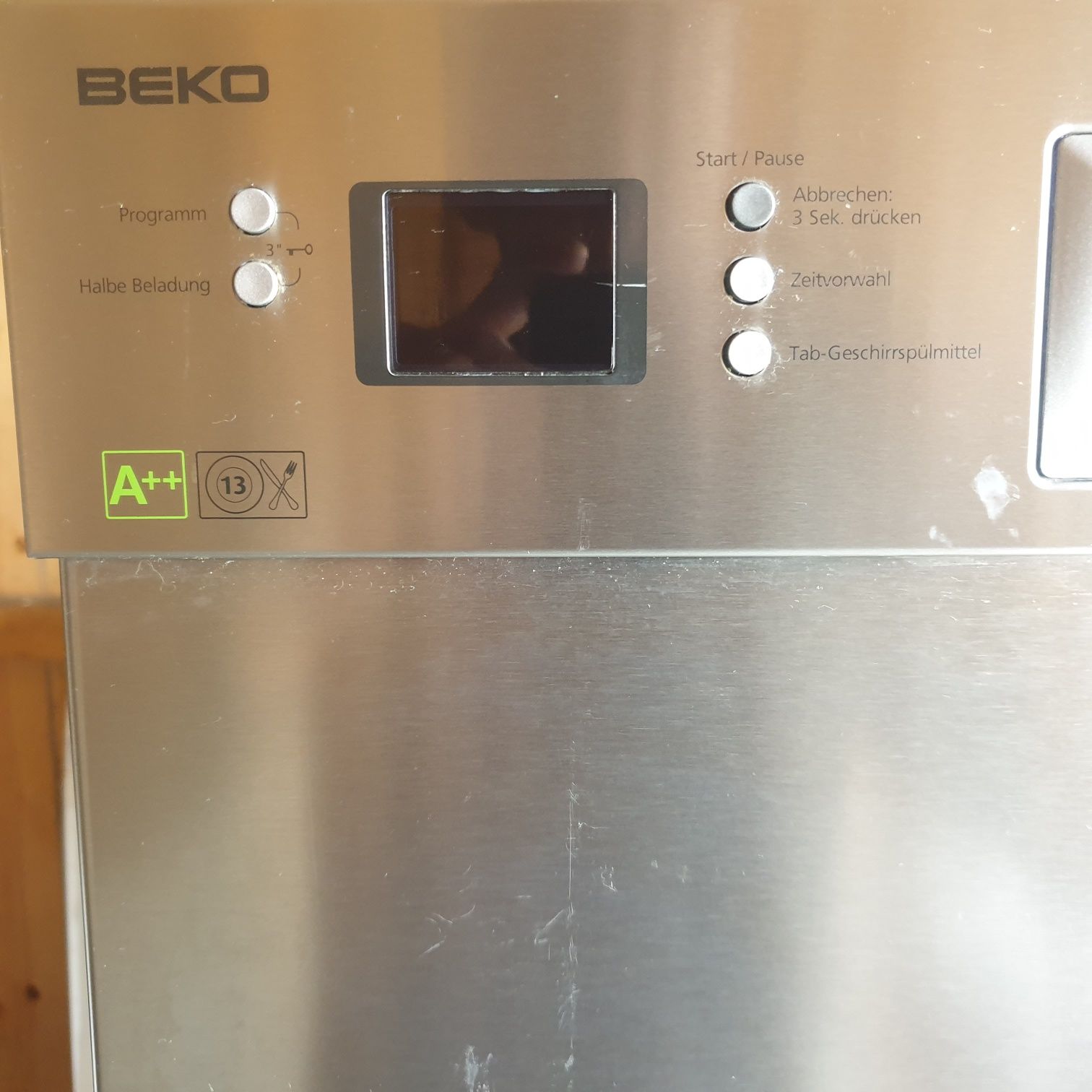 Посудомийна машинка Beko dun 6634 fx посудомойка мойка