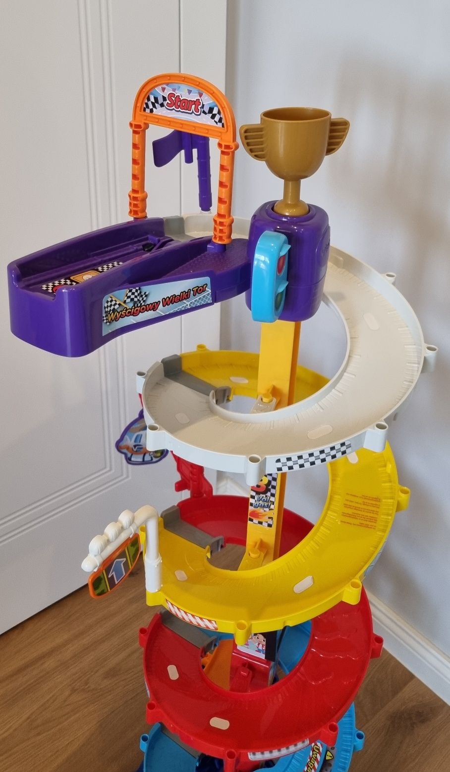 VTech 80 - 535004, tut tut, zjeżdżalnia, tor wyścigowy, jak nowy.