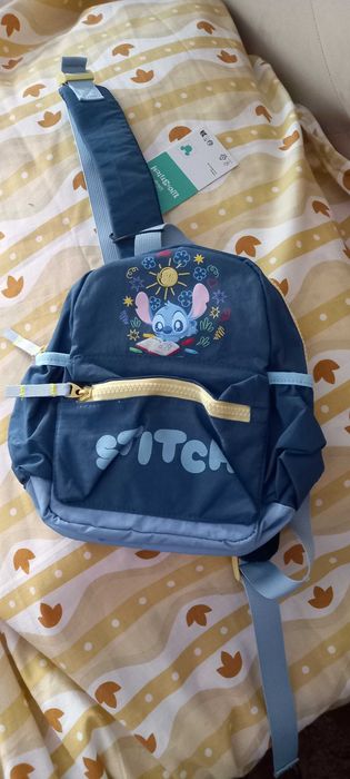 Mochila infantiu nova