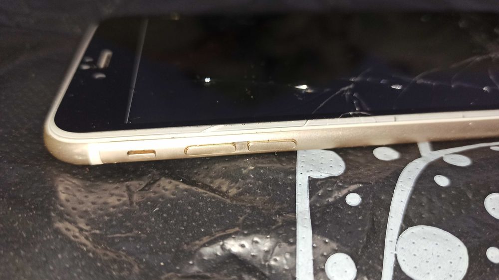 Телефон Apple IPhone 6 plus 64 gb